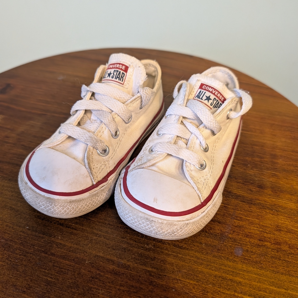 Converse Kids Cream Sneakers with Red Trim